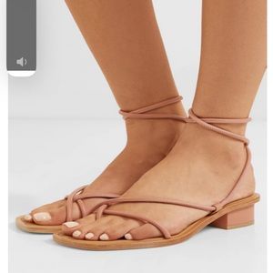 LOQ Ara Sandal